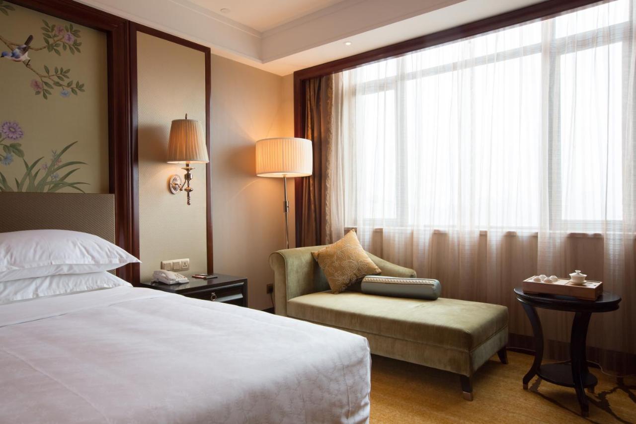 Sheraton Shantou Hotel Экстерьер фото