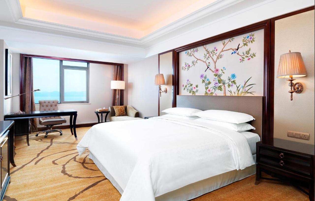 Sheraton Shantou Hotel Экстерьер фото